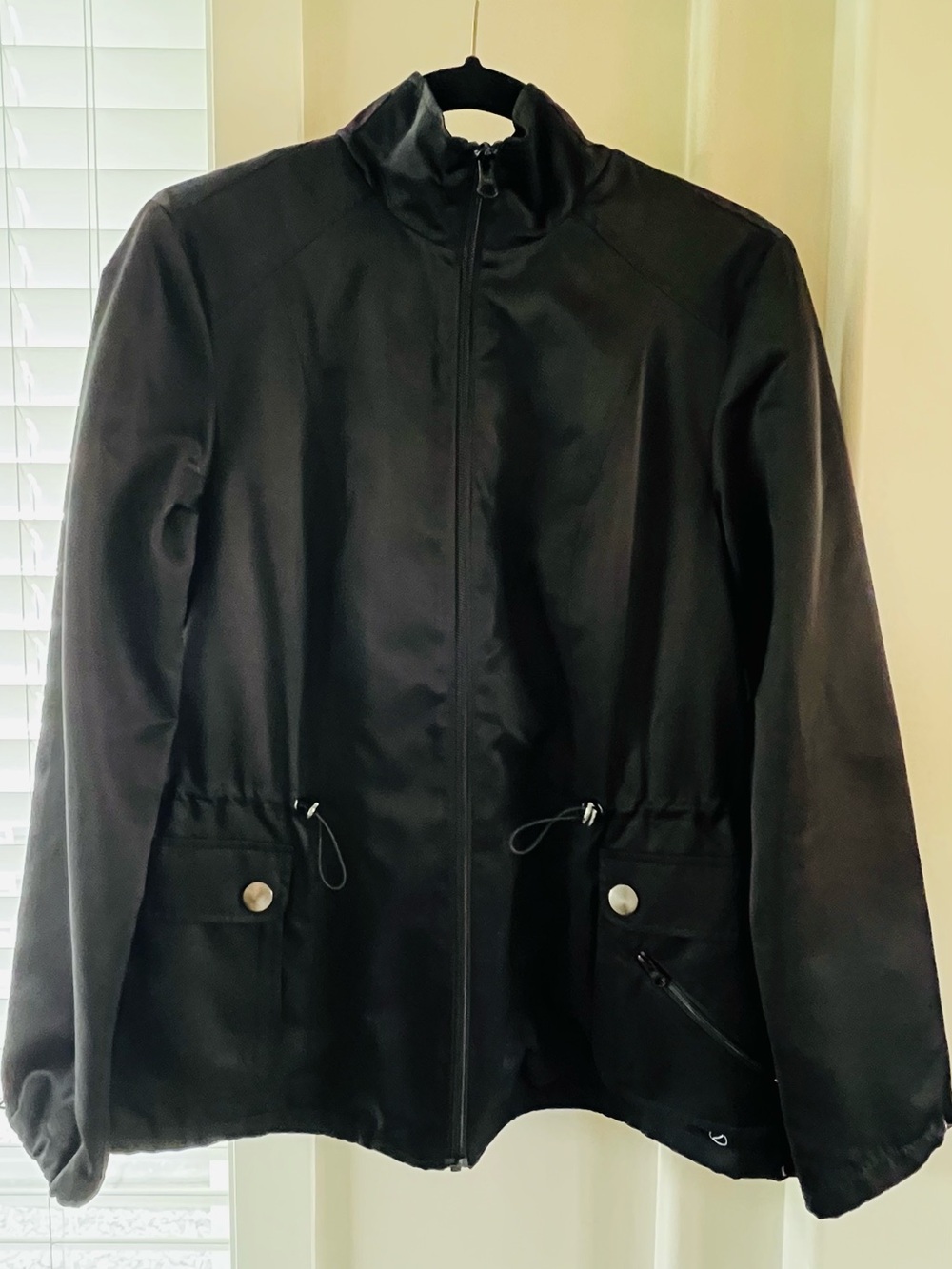 Women's Black Zip-Front Lightweight Jacket